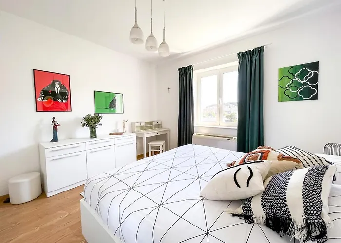 Melisa With Balcony & Free Parking Apartamento Dubrovnik