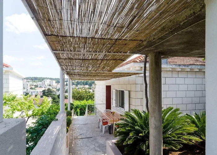 Melisa With Balcony & Free Parking Dubrovnik