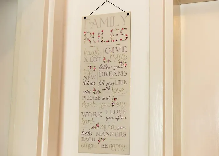 Melisa With Balcony & Free Parking