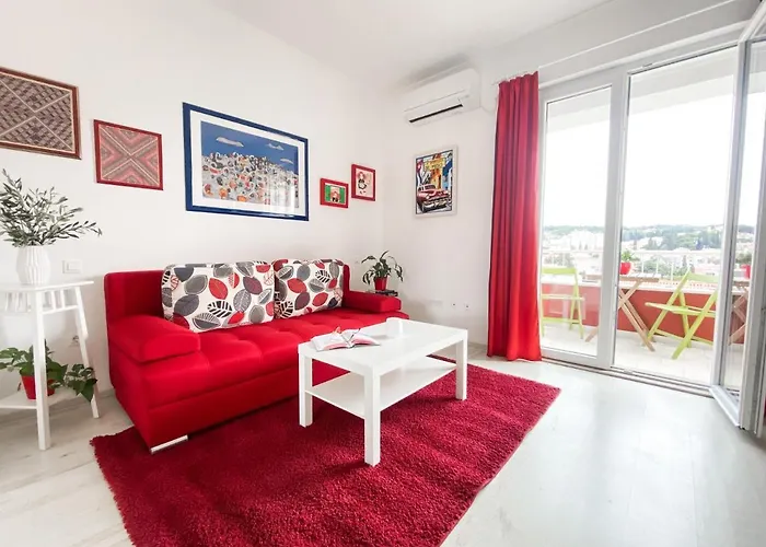 Apartment Melisa With Balcony & Free Parking *